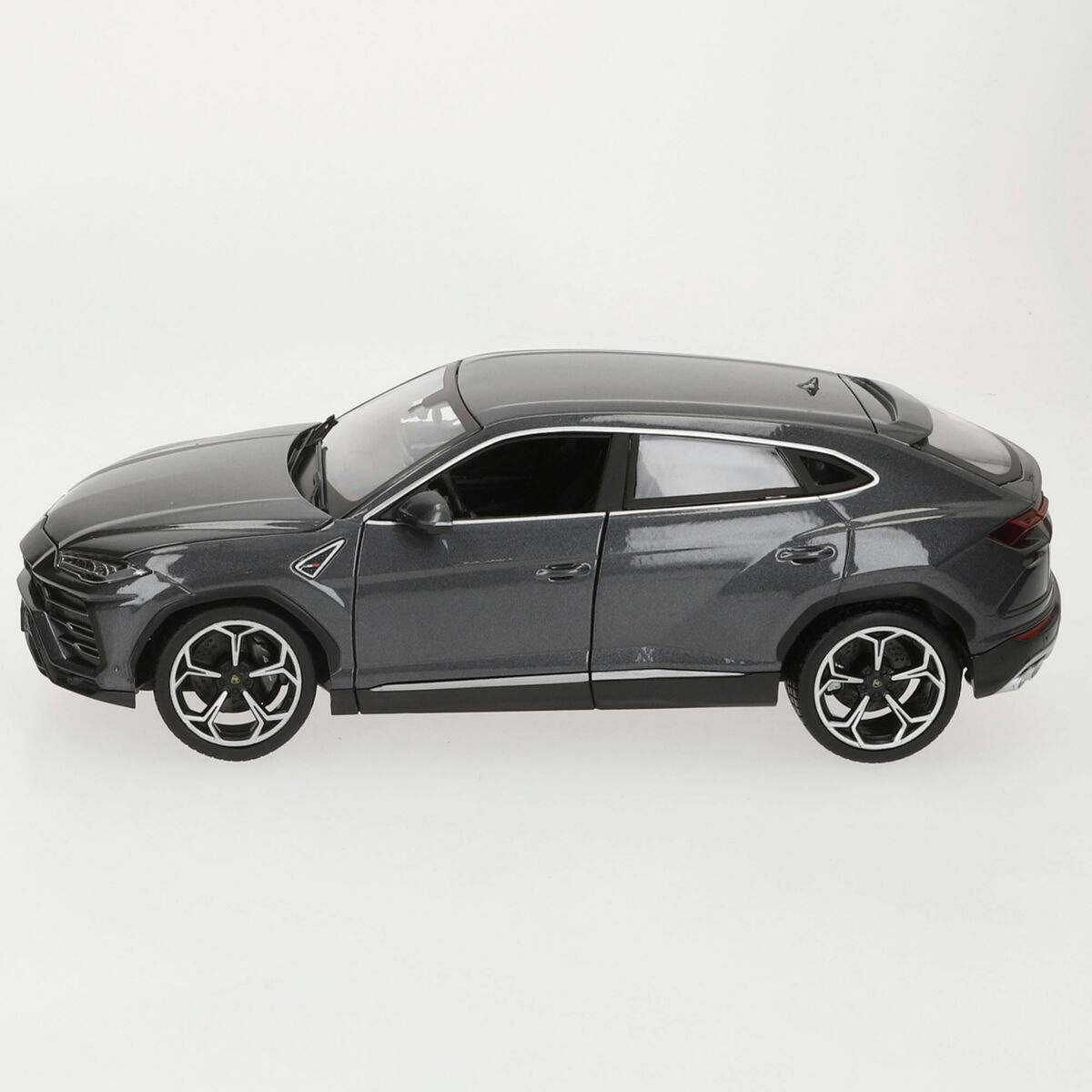 Car Bburago GT-Lamborghini Urus 1:18