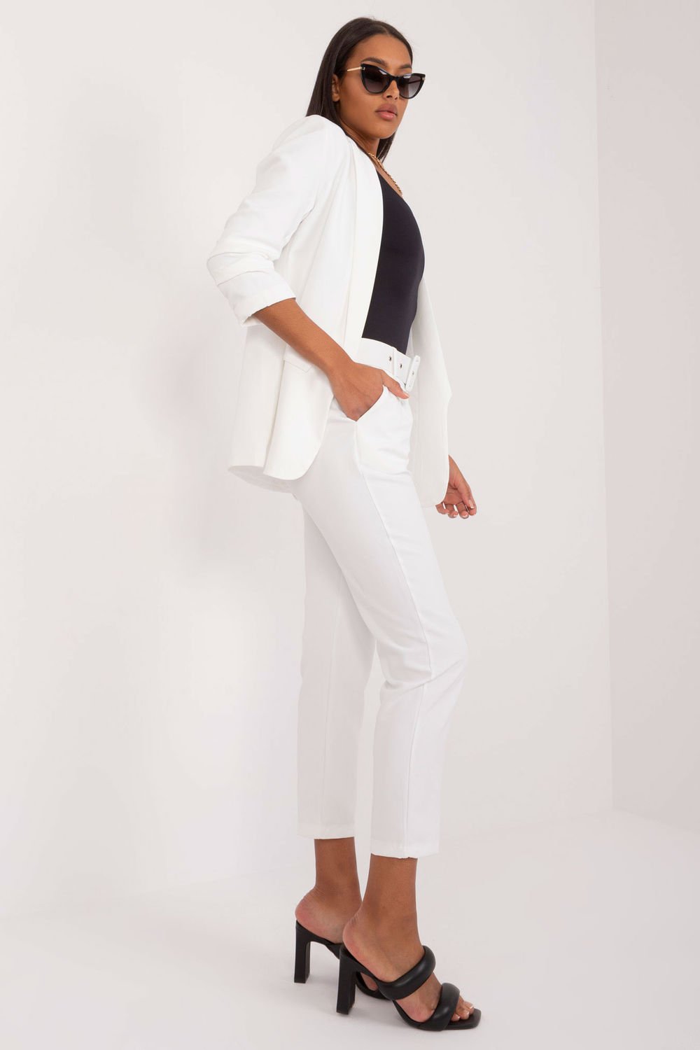  Women trousers model 197063 Och Bella  white