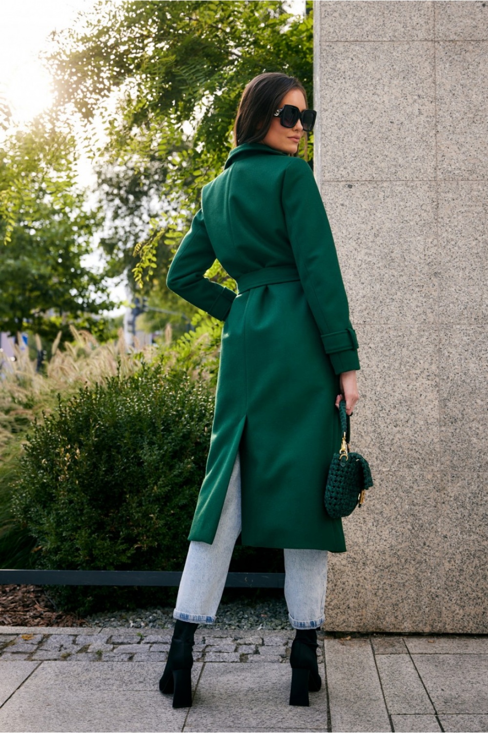  Coat model 185981 Roco Fashion  green