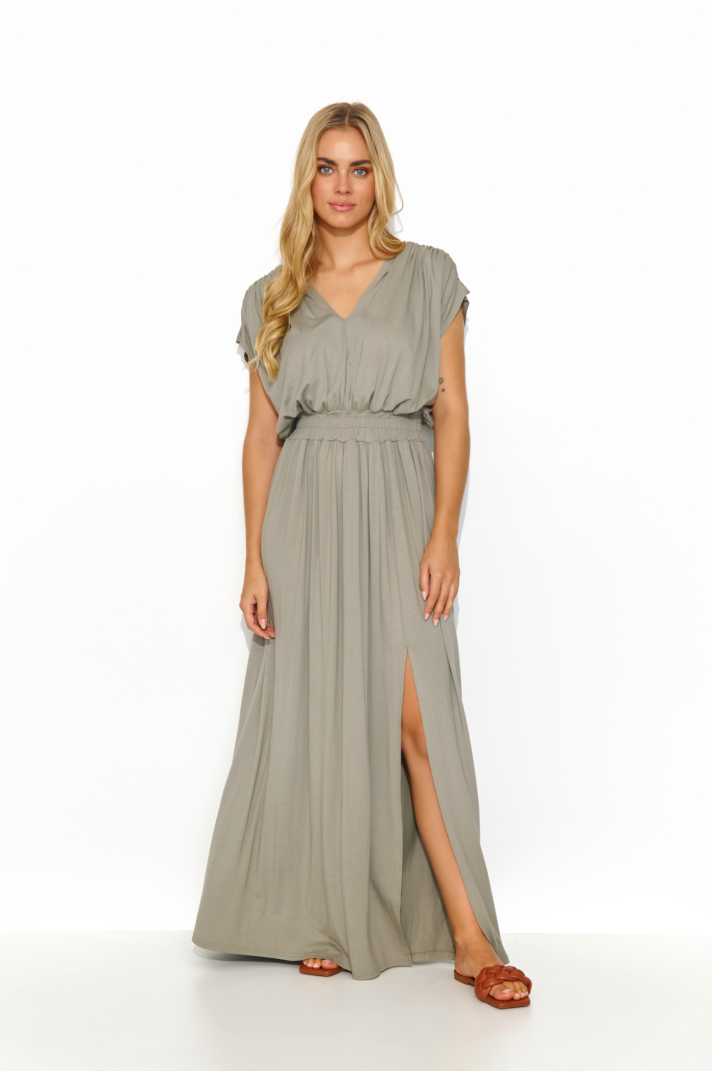  Daydress model 193203 Makadamia  green