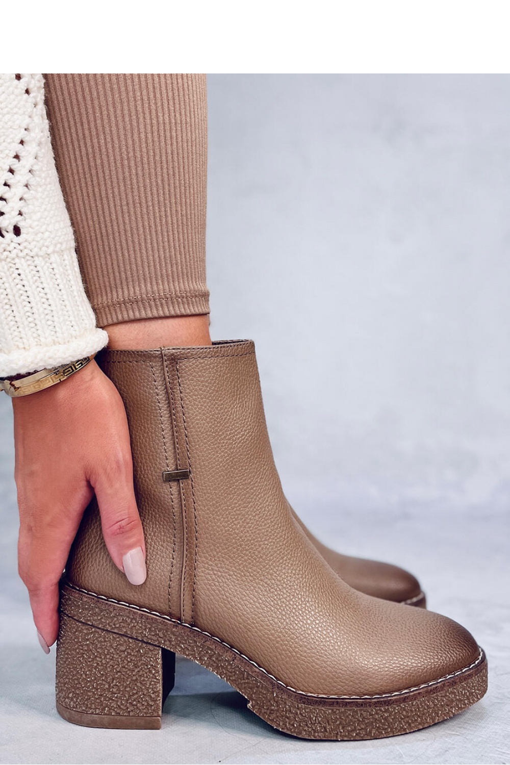  Heel boots model 187385 Inello  brown