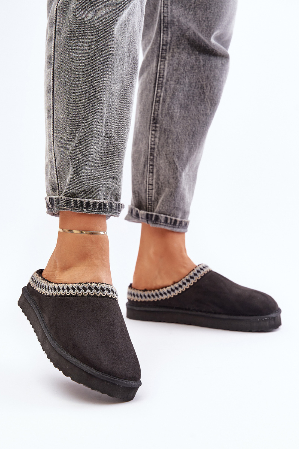  Slippers model 202660 Step in style  black
