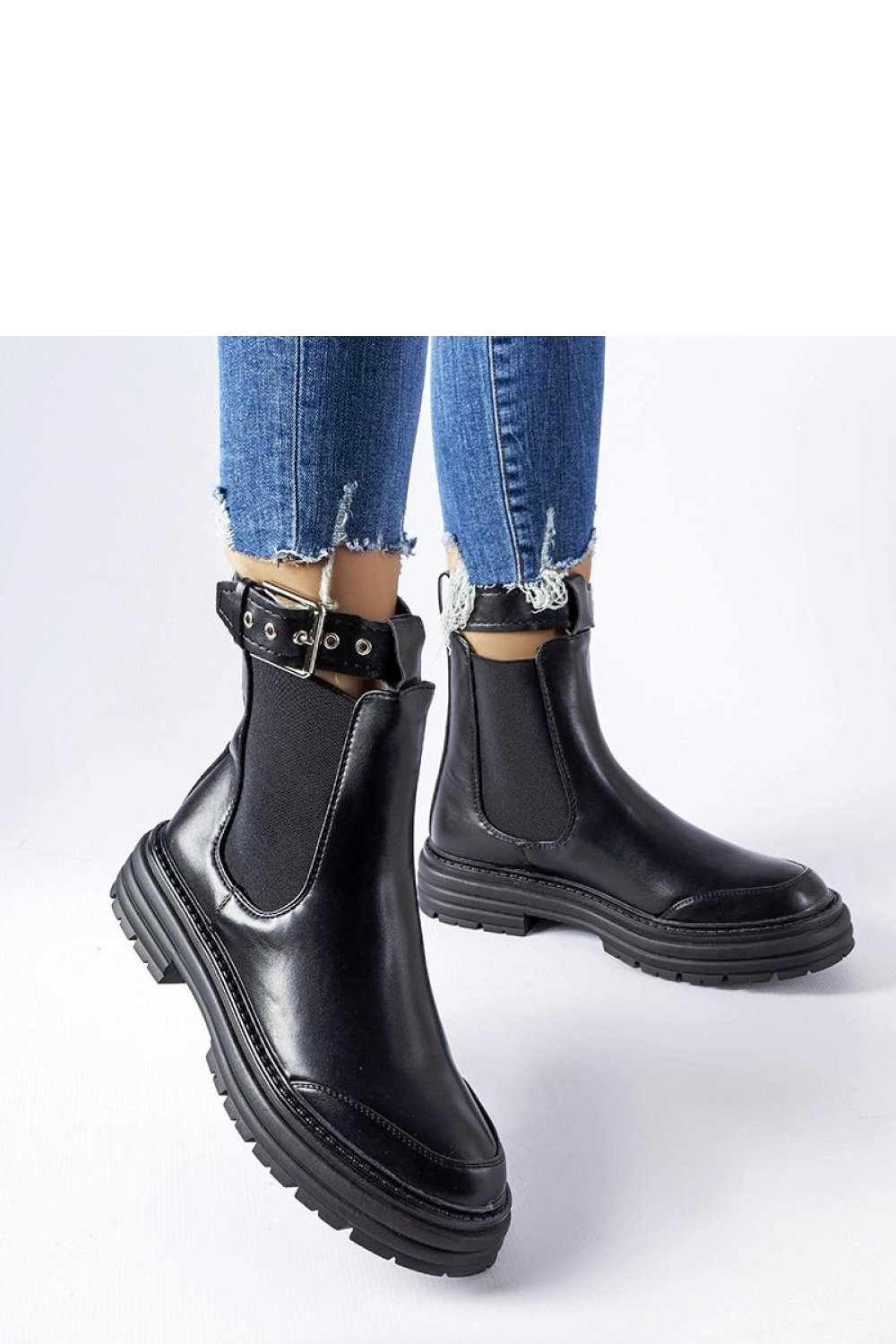  Boots model 204534 Solea  black