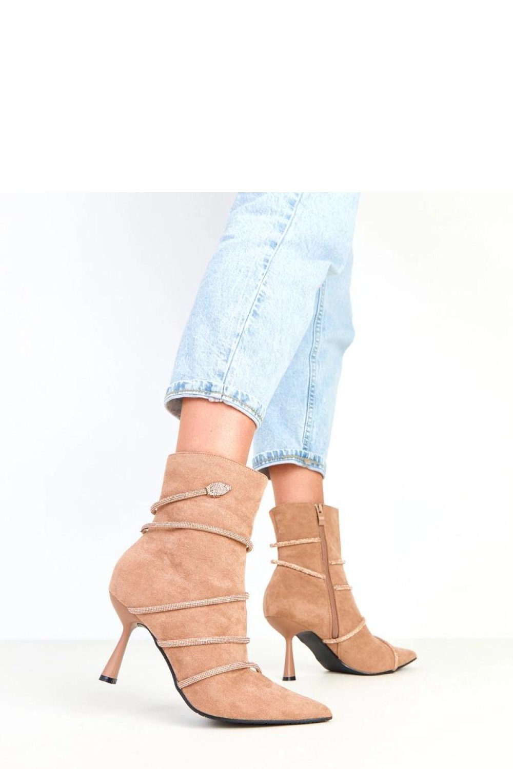  Heel boots model Solea  beige