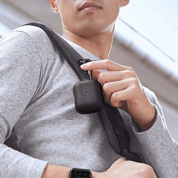 UNIQ Valencia Apple AirPods Pro midnight black Antimicrobial