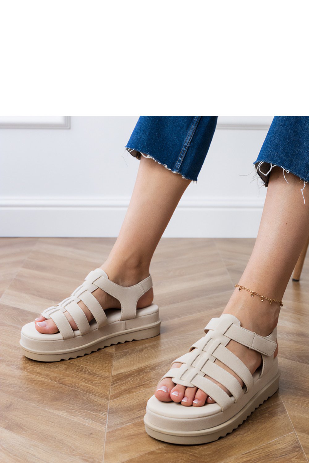  Sandals model PRIMO  beige