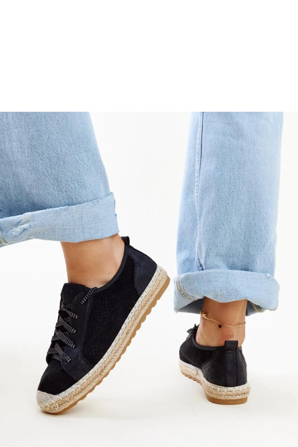  Espadrille model 207290 Solea  black