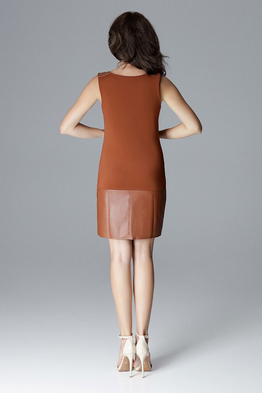  Short dress model 128514 Lenitif  brown