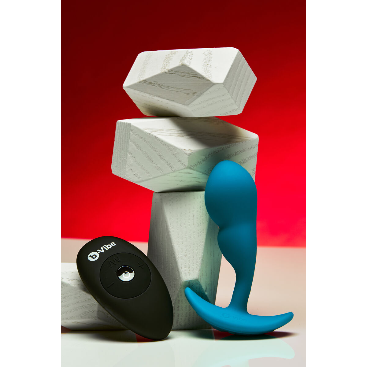 Remote control anal plug B-Vibe Blue