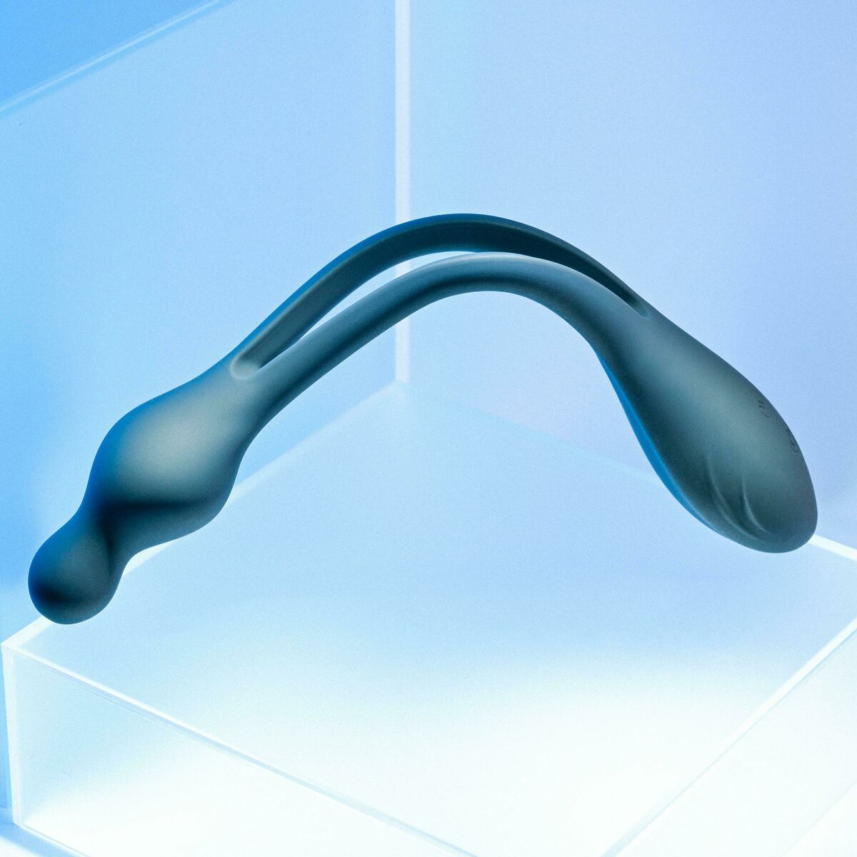 Couples Massager Evolved Black Couples Massager Evolved Black