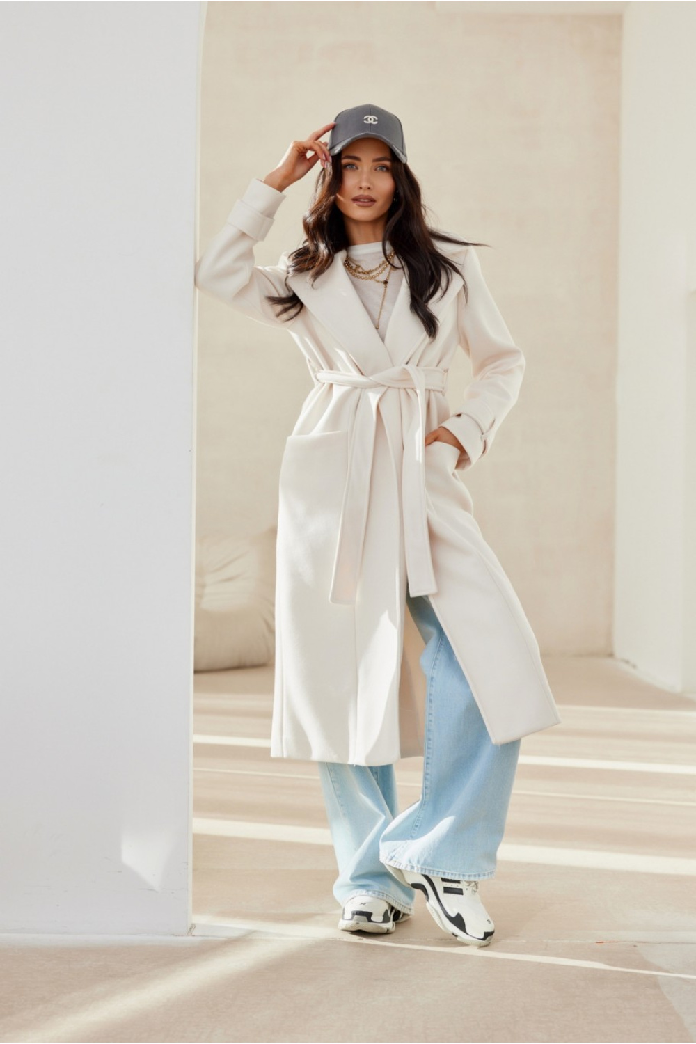  Coat model 206986 Roco Fashion  beige