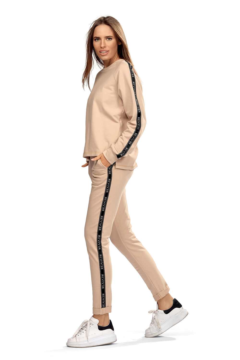 Tracksuit trousers model 180258 Lorin beige Ladies