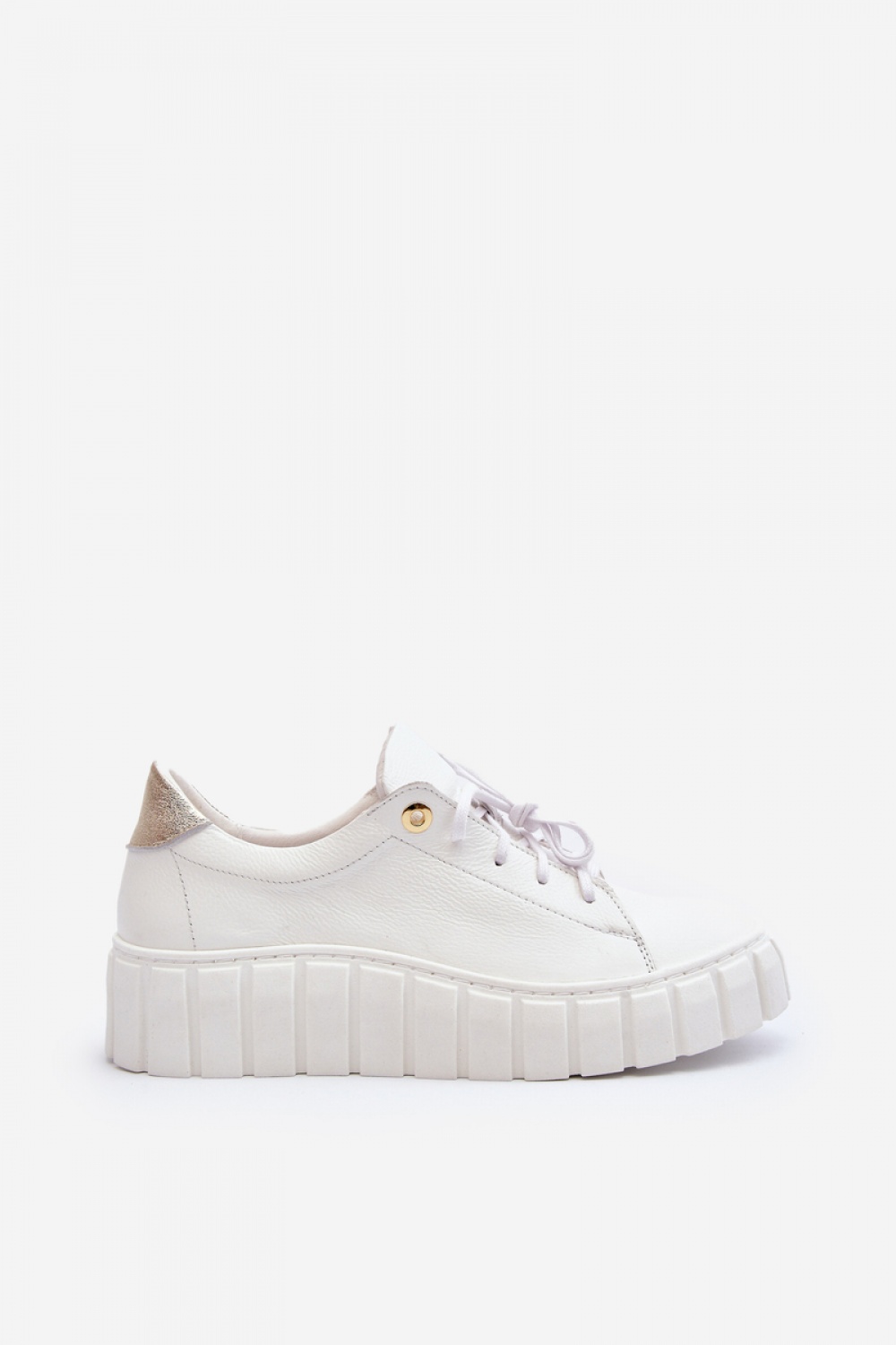  Low Shoes model 193138 Step in style  white