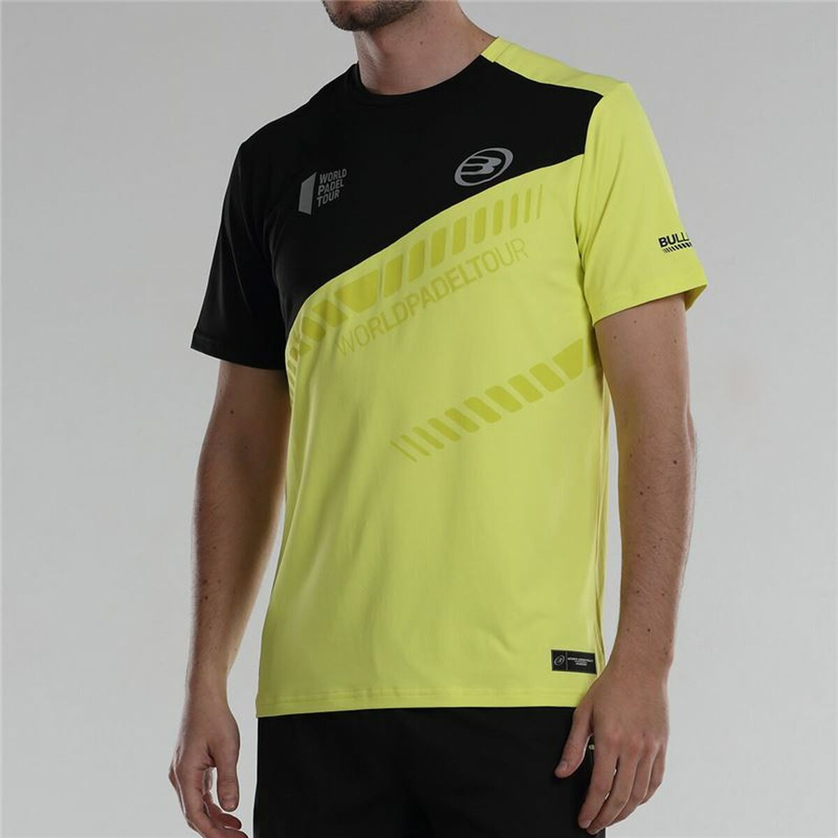 Men’s Short Sleeve T-Shirt Bullpadel Lucio Black Men’s Short Sleeve T-Shirt Bullpadel Lucio Black